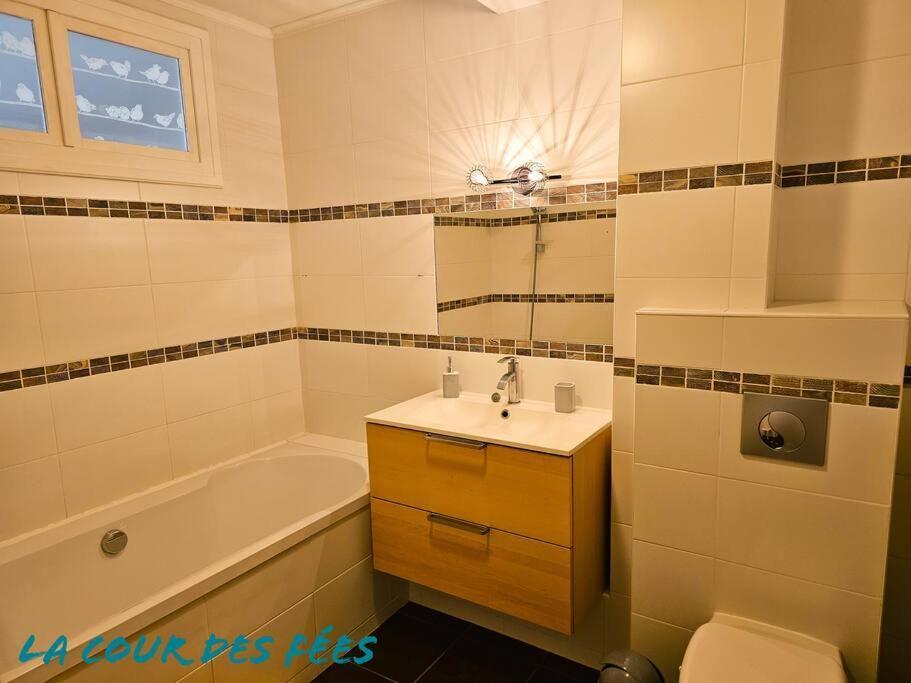 Appartement La Roche-Bernard - 60M² Plein Centre ภายนอก รูปภาพ